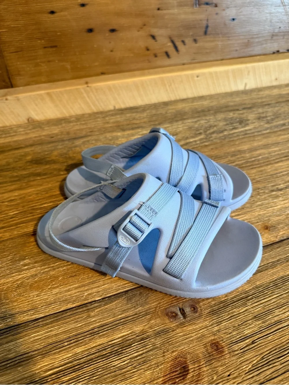 Chaco comfortable light